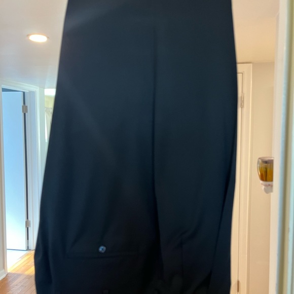 Oxxford Clothes Men’s Suites - Picture 5 of 16